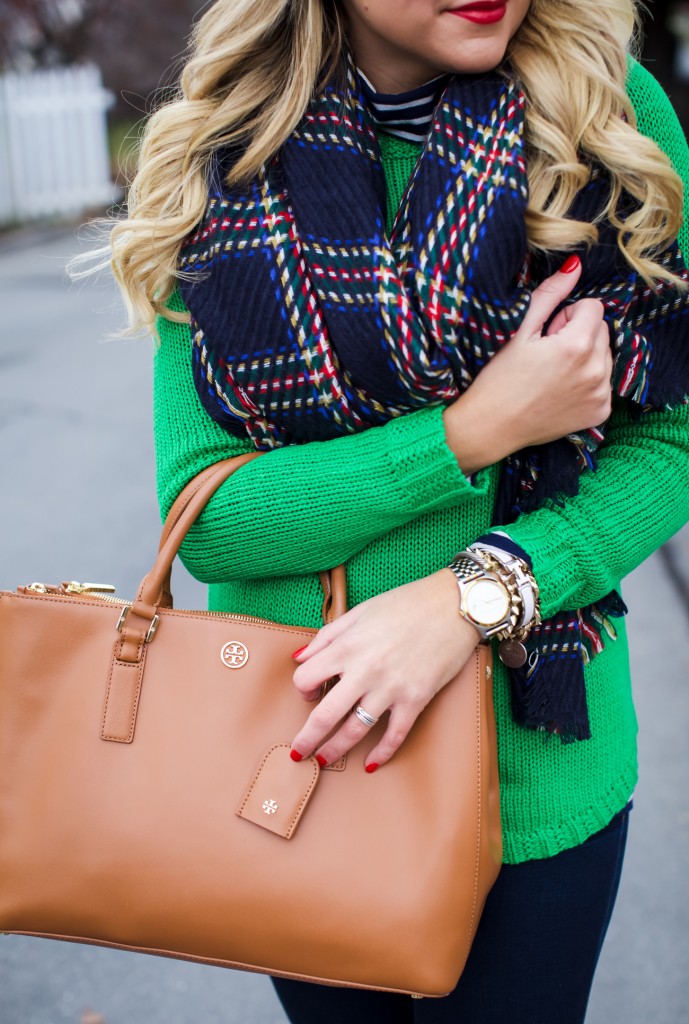 Topshop Plaid Scarf with a Vermont Covered Bridge What to wear in Winter in New England Red Hunter Boots_-17