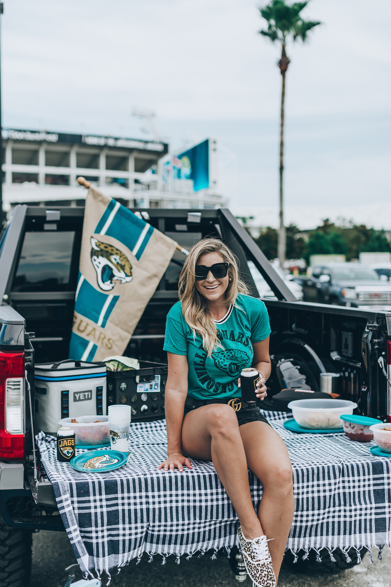 Jacksonville Jaguars – Earthly Good Attire